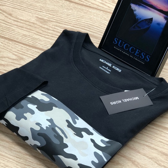Michael Kors Other - Men’s NWT Michael Kors Long Sleeve Crewneck TShirt